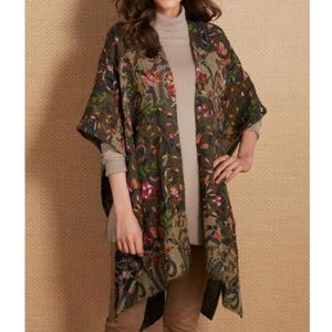 SOFT SURROUNDINGS Garden Reverie Topper/Poncho